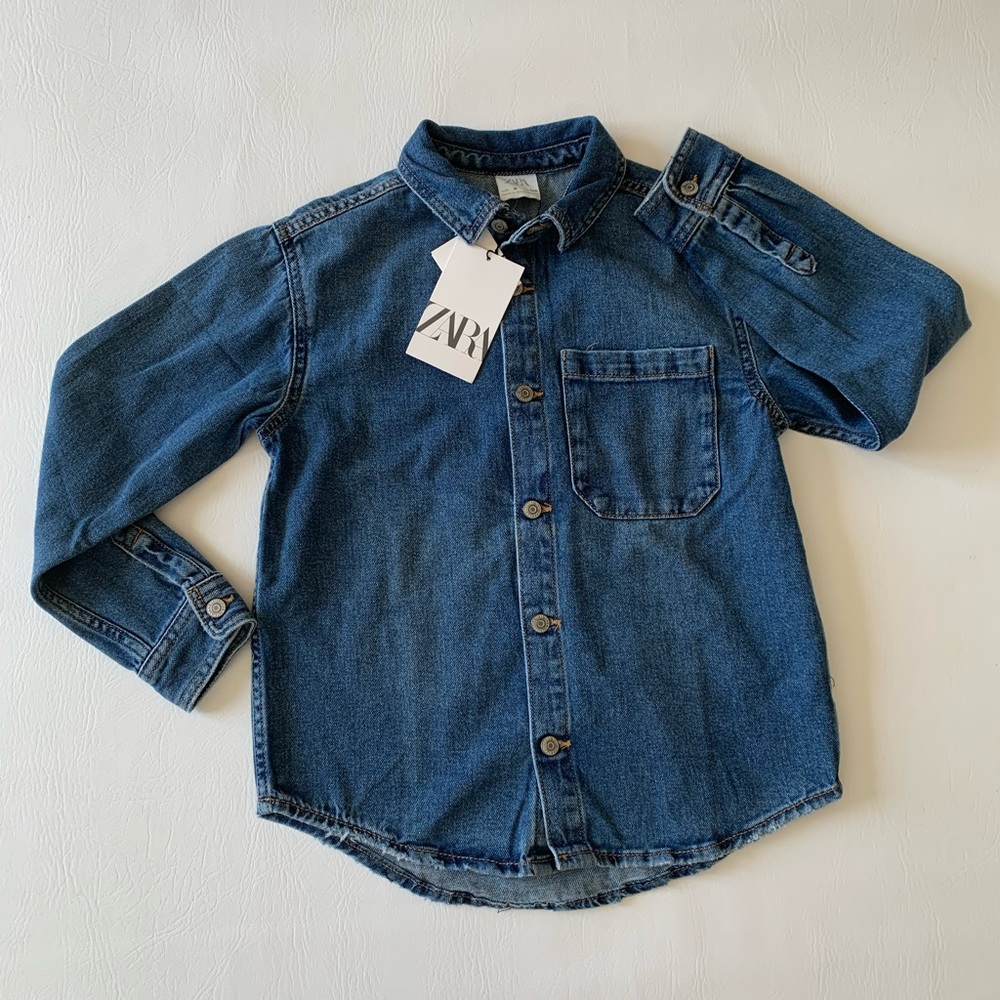 🆕Zara Denim button down shirt